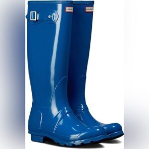 Hunter Tall Gloss Rain Boots in Blue